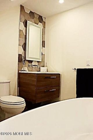 158 Fair Haven Road, Fair Haven, NJ 07704