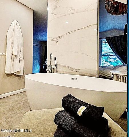 158 Fair Haven Road, Fair Haven, NJ 07704