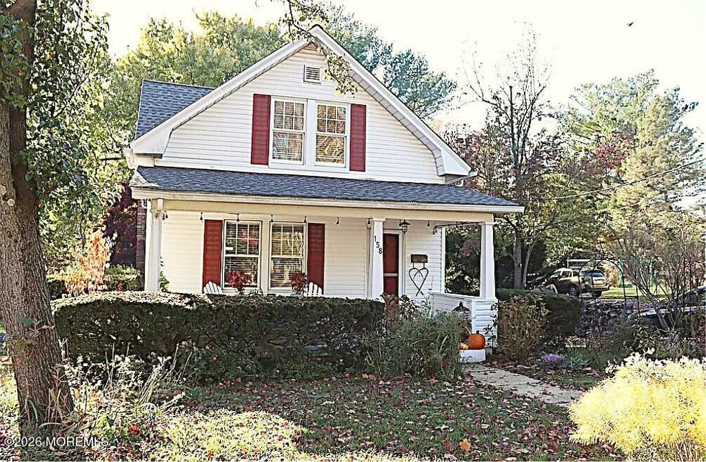 158 Fair Haven Road, Fair Haven, NJ 07704