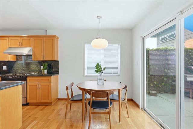 267 Nieto Avenue, Long Beach, CA 90803