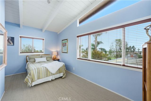 267 Nieto Avenue, Long Beach, CA 90803