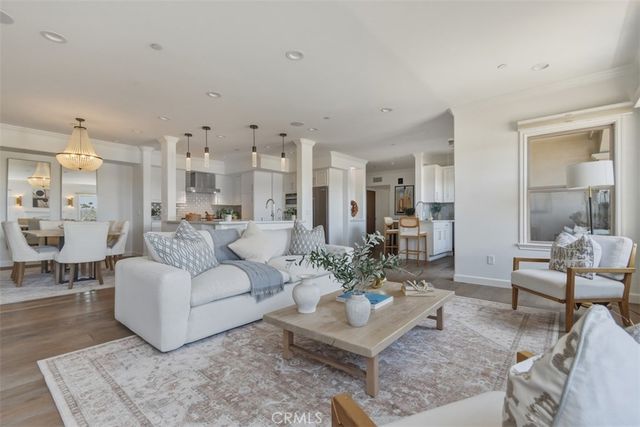 432 S Willaman Drive 401, Los Angeles, CA 90048