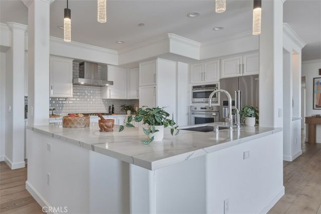 432 S Willaman Drive 401, Los Angeles, CA 90048