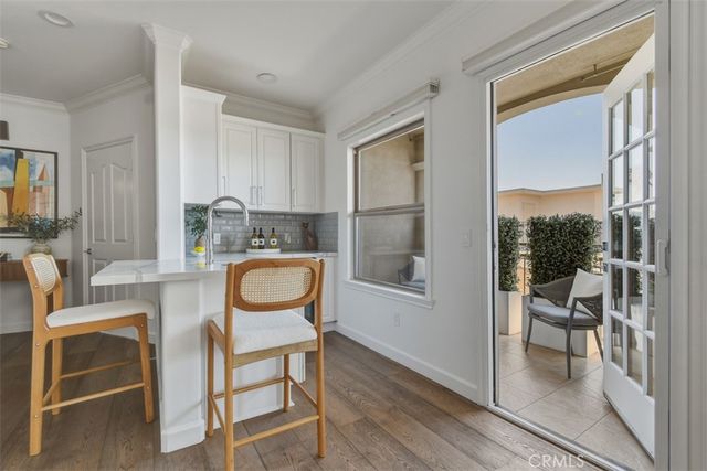 432 S Willaman Drive 401, Los Angeles, CA 90048