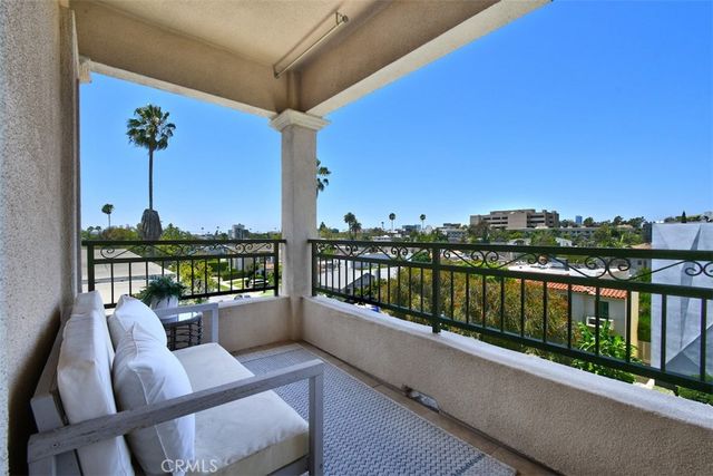 432 S Willaman Drive 401, Los Angeles, CA 90048