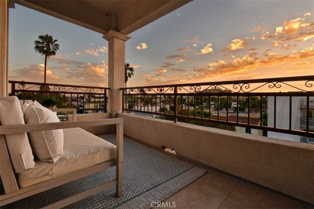 432 S Willaman Drive 401, Los Angeles, CA 90048