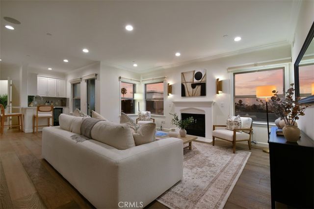 432 S Willaman Drive 401, Los Angeles, CA 90048