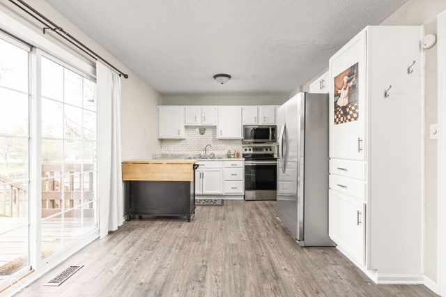 11515 Timberlake Lane, Fishers, IN 46038