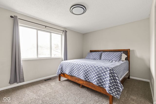 11515 Timberlake Lane, Fishers, IN 46038