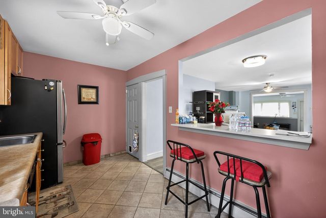 624 E SPRINGFIELD RD, Springfield, PA 19064