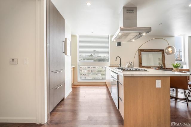 555 Fulton Street 518, San Francisco, CA 94102