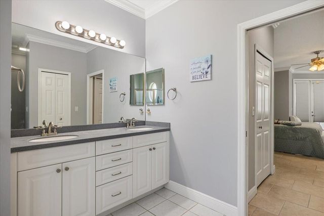 5828 Pine Ridge Circle, Vero Beach, FL 32967