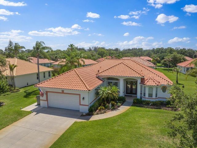 5828 Pine Ridge Circle, Vero Beach, FL 32967