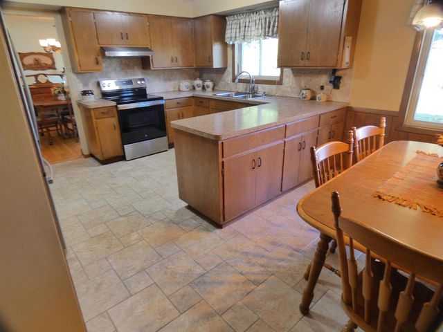 512 W MICHIGAN STREET, Appleton, WI 54911