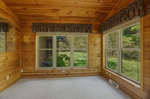 2353 W 18th Drive, Friendship, WI 53934