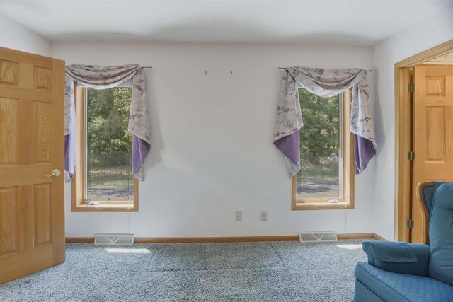 2353 W 18th Drive, Friendship, WI 53934