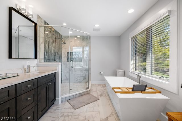 57 Walnut St, Livingston Twp., NJ 07039