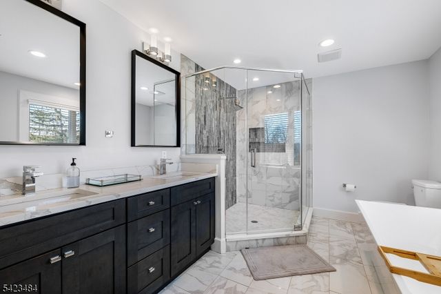 57 Walnut St, Livingston Twp., NJ 07039