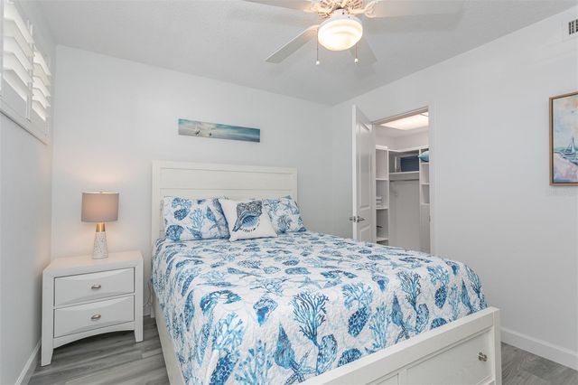 633 ALHAMBRA ROAD 305, Venice, FL 34285