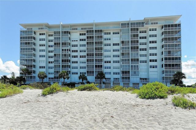 633 ALHAMBRA ROAD 305, Venice, FL 34285