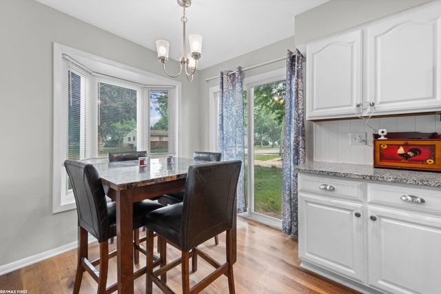 11956 19 MILE Road, Sterling Heights, MI 48313