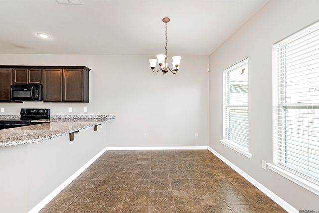 23124 Arcwood Dr, Denham Springs, LA 70726