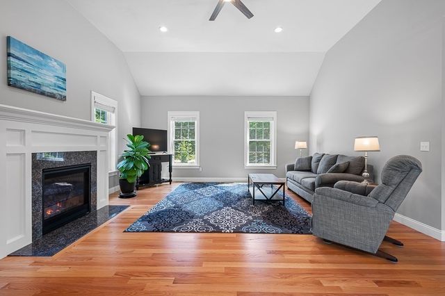 126 Yew Street, Douglas, MA 01516