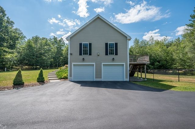 126 Yew Street, Douglas, MA 01516