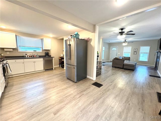 48 Augustus Street, Auburn, NY 13021