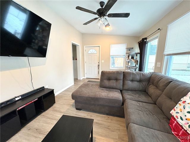 48 Augustus Street, Auburn, NY 13021