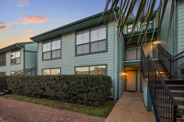 7041 Kingston Cove Lane 155, Willis, TX 77318