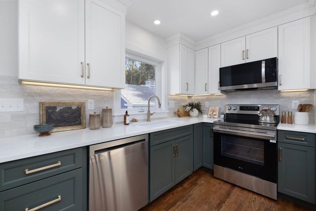 111 Durfee, Tiverton, RI 02878