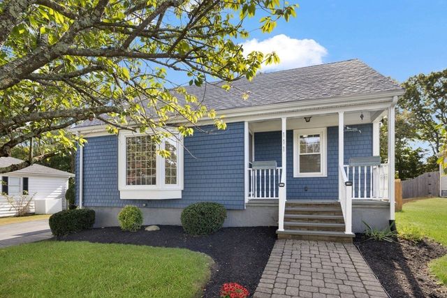 111 Durfee, Tiverton, RI 02878