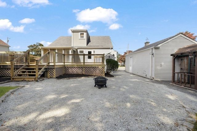 111 Durfee, Tiverton, RI 02878