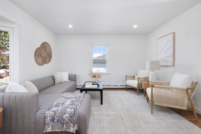 111 Durfee, Tiverton, RI 02878