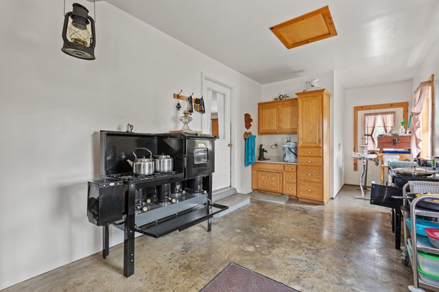 4445 Pine Grove Road, Means, KY 40346