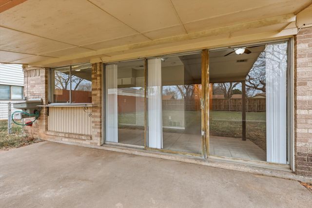 1739 Oak Lake, Irving, TX 75060