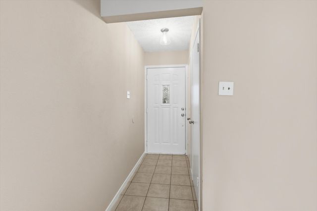 1739 Oak Lake, Irving, TX 75060