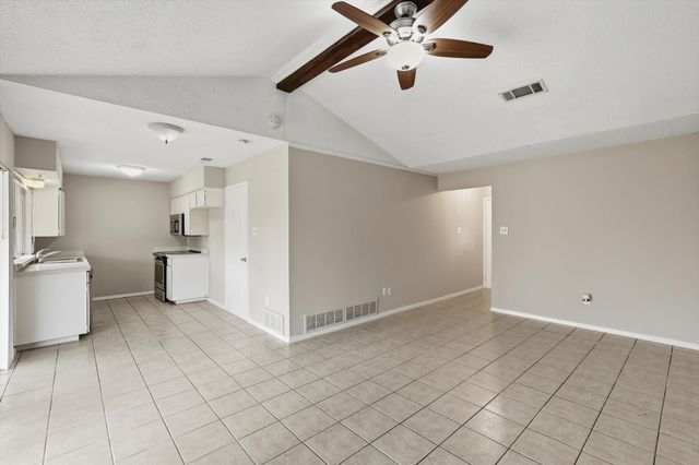 1739 Oak Lake, Irving, TX 75060