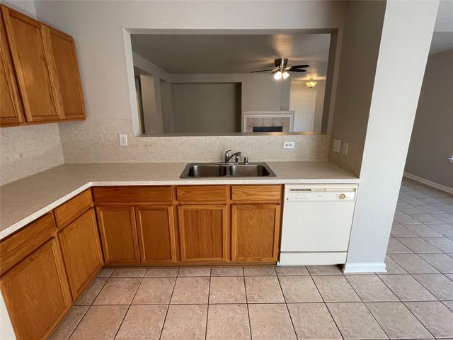 18207 Ridge Stream Lane, Cypress, TX 77429