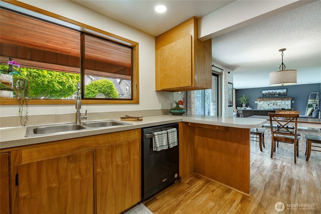 1202 Telegraph Road, Bellingham, WA 98226