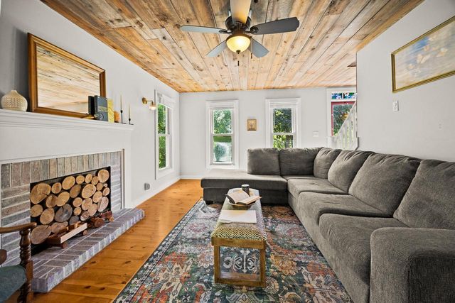 N45W32520 Watertown Plank ROAD, Nashotah, WI 53058
