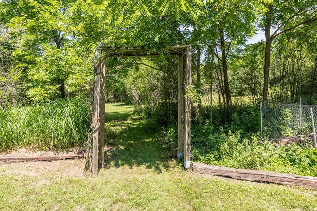 N45W32520 Watertown Plank ROAD, Nashotah, WI 53058