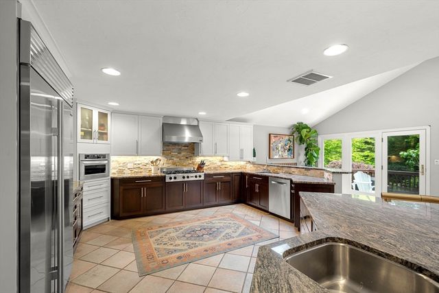 120 Powers Rd, Sudbury, MA 01776