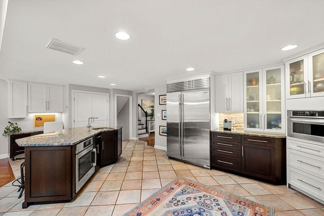 120 Powers Rd, Sudbury, MA 01776