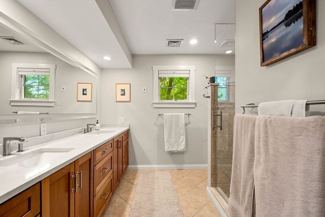 120 Powers Rd, Sudbury, MA 01776
