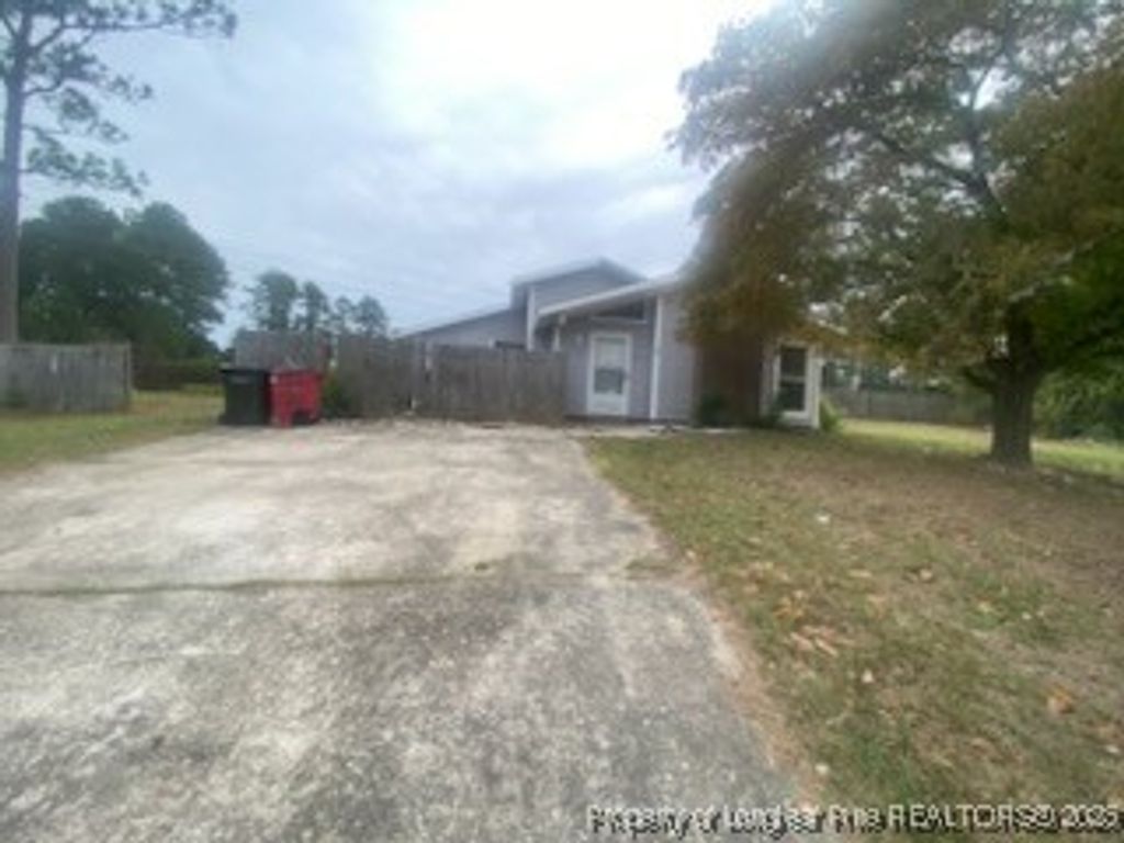 2007 Rottingham Court, Fayetteville, NC 28304