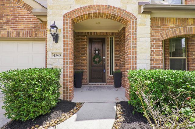 4565 New Country Drive, Spring, TX 77386