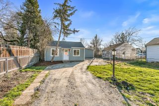 745 Dakota Avenue, Medford, OR 97501