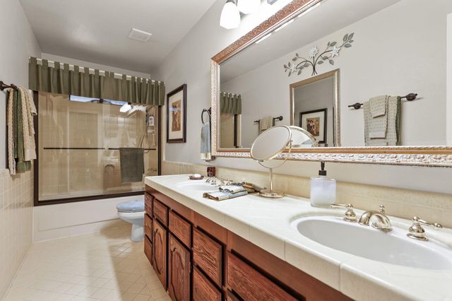 15624 Ranchland Drive, Redding, CA 96001